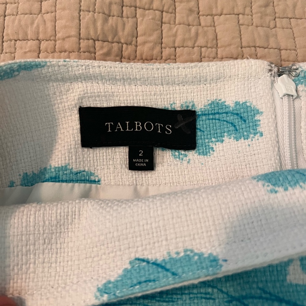 Excellent like-new. Not sure of the year, was gifted to me and I never wore.